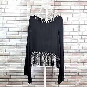 A'GACI cropped blouse Size M